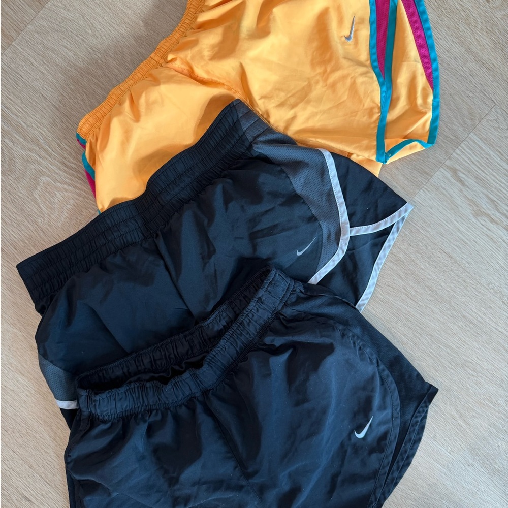 Nike Women's Black and Orange Athletic Shorts